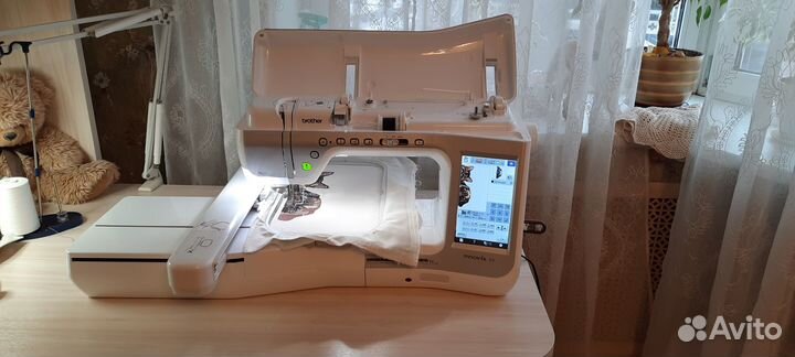 Швейно-вышивальная машина