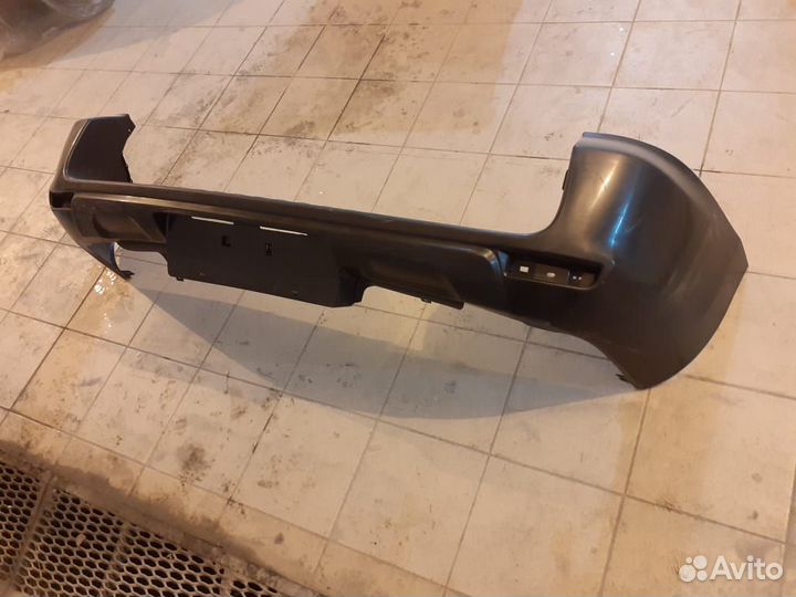 Задний бампер toyota rav4