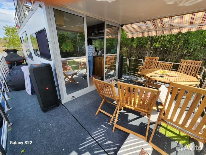 Прогулки на яхте, катере, хаусбот с баней