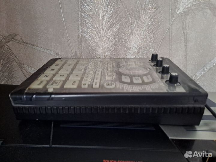 Roland sp-404sx сэмплер