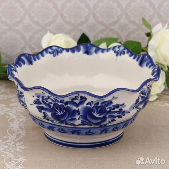 Салатник 'Семья', большой, 21x21x13 см, гжель