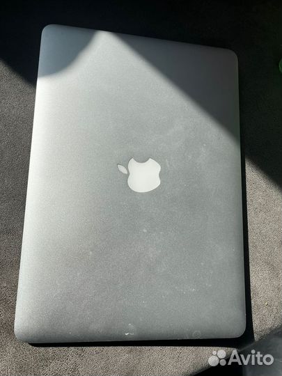 Apple MacBook Air 13 early 2015