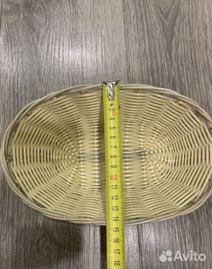 Корзины плетеные пластиковые