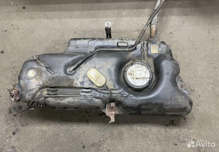 Топливный бак Citroen C3 Picasso 1.4 EP3