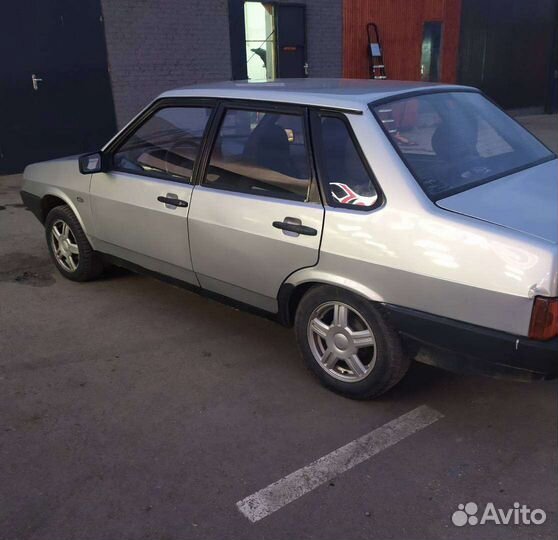 ВАЗ 21099, 2003