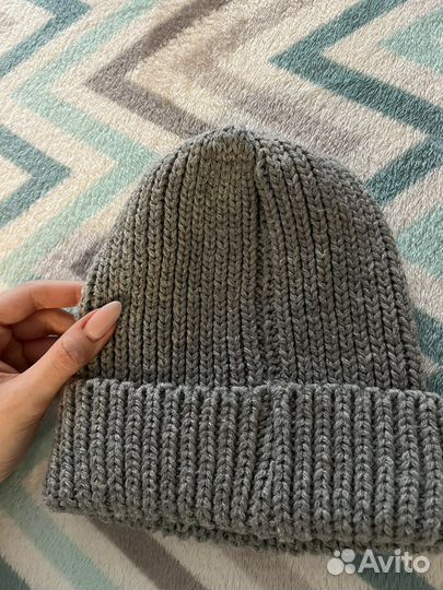 Шапка унисекс Bershka