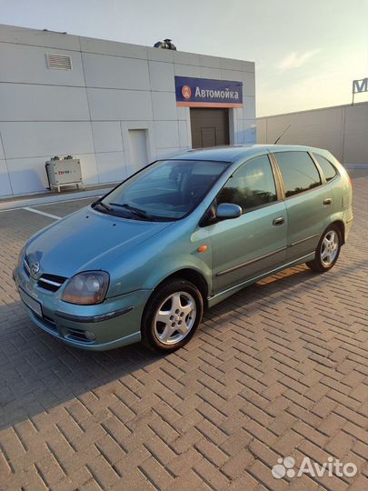 Nissan Almera Tino 1.8 МТ, 2001, 235 000 км