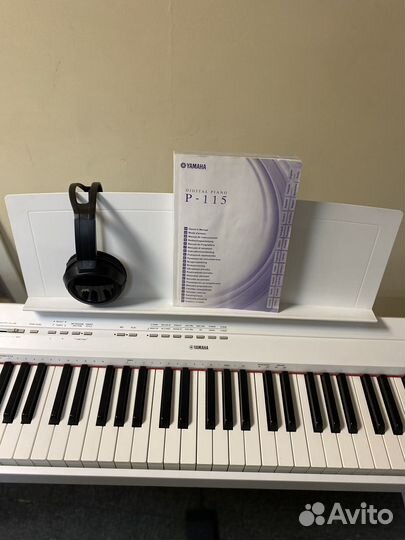 Цифровое пианино yamaha p115 наушники чехол стойка