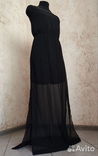 Нарядное черное платье 42-44 р