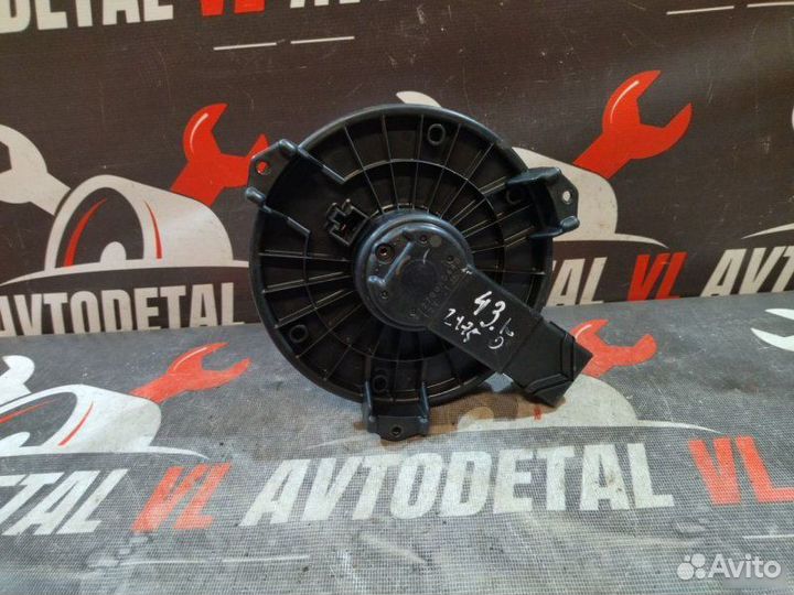 Моторчик печки Honda Civic седан R18A13047517 2007