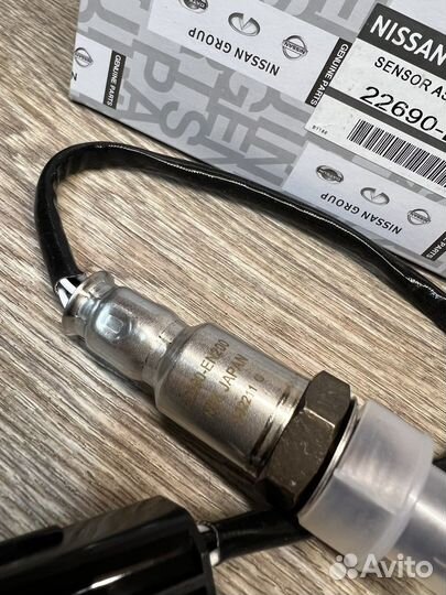 Лямда зонд кислородный датчик Nissan, 22690-EN200