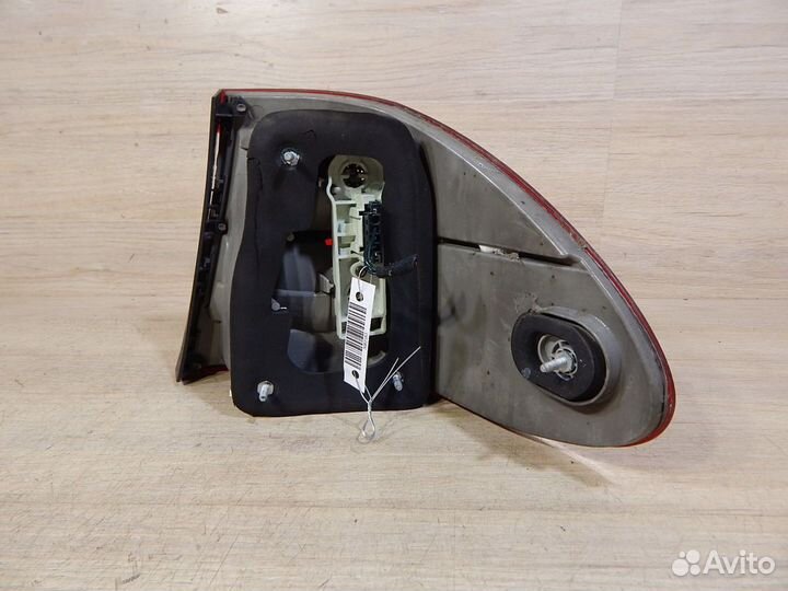 Фонарь левый Mercedes E-Class W211 универсал