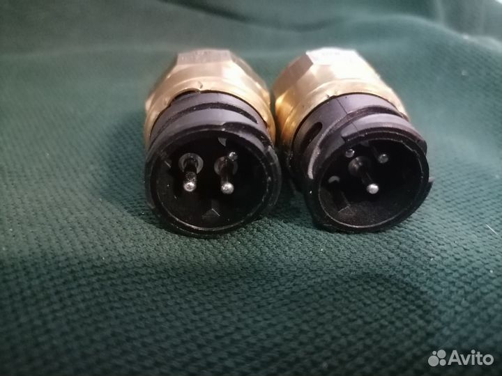 Датчик давления ZF 5841.300.254