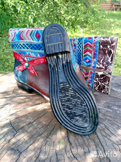 Сапоги женские