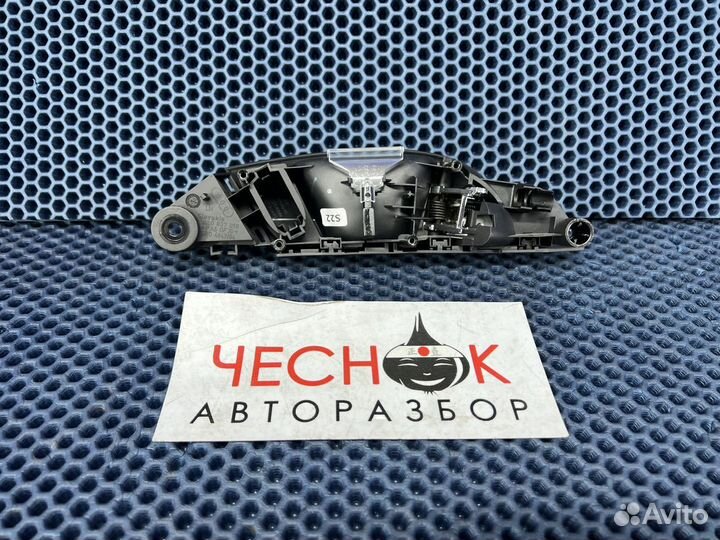 Ручка внутренняя передней левой двери Audi Q7