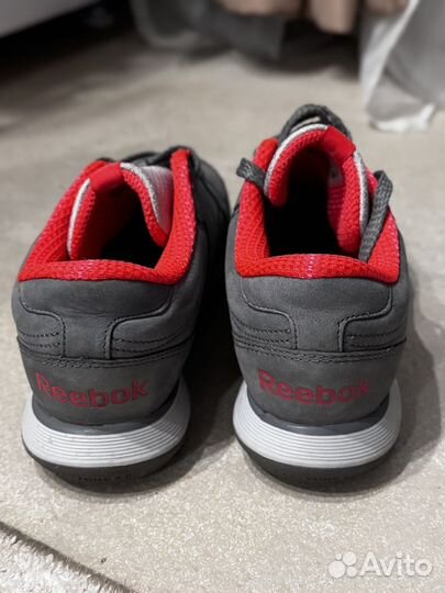 Кроссовки reebok женские