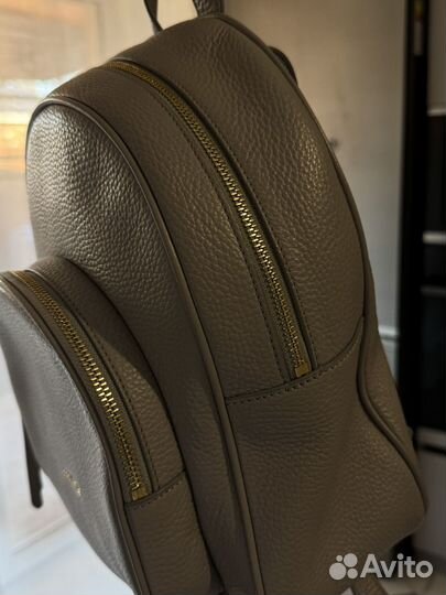 Кожанный рюкзак Coccinelle