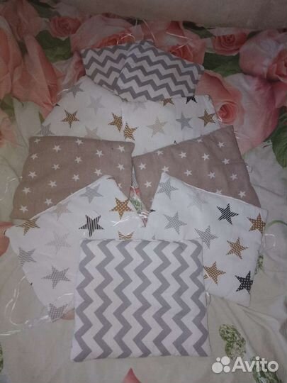 Бортики в кроватку