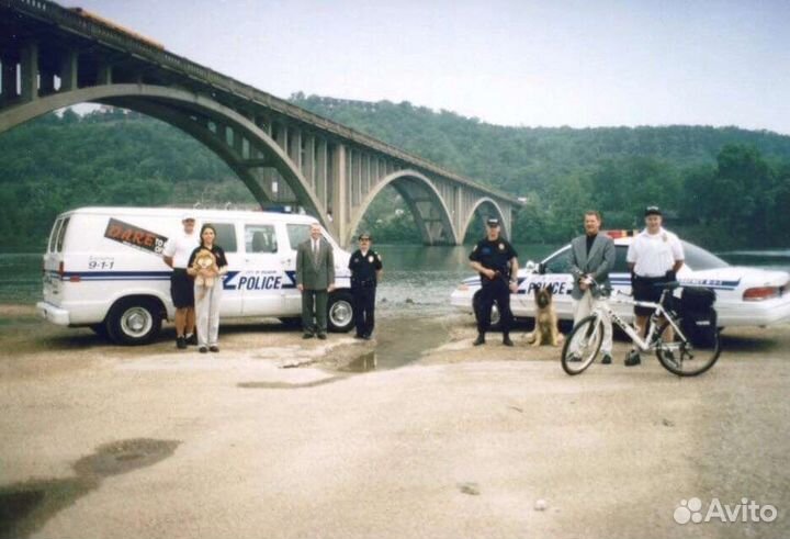 1/43 Road Champs Ford Crown Victoria Police