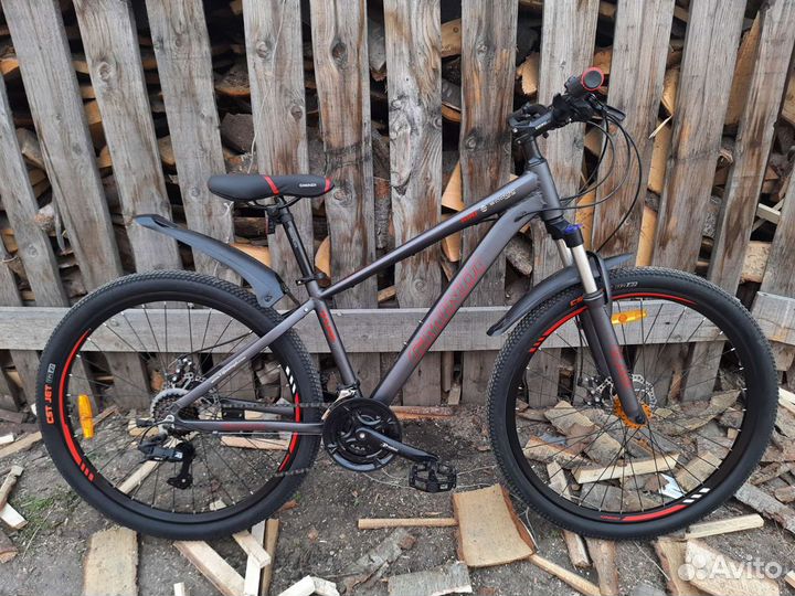 Новый алюминиевый велосипед 27.5, на 15 раме