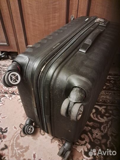 Чемодан на 4 колесах большой(М+),с расширением,пла