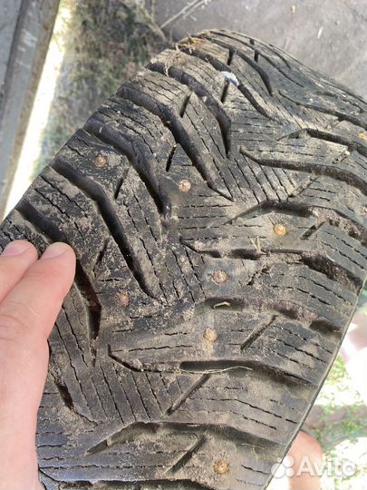 Kumho WinterCraft Ice WI31 215/65 R16 98T