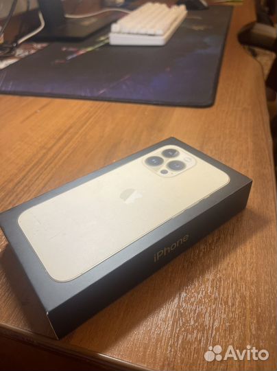 Коробки от айфонов/айпадов