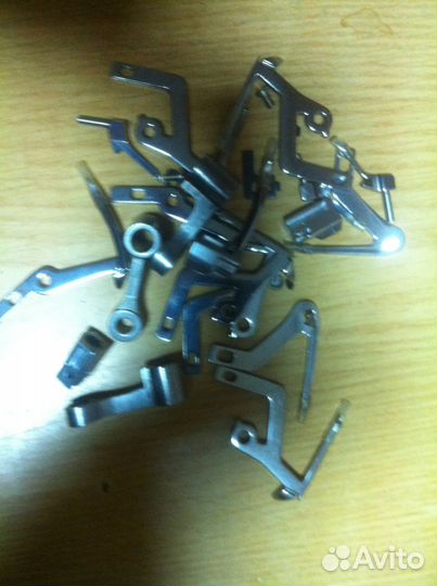 Двигатели,педали,запчасти для швейных машин