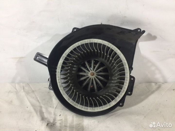 Мотор печки Skoda Fabia 2 Рестайл