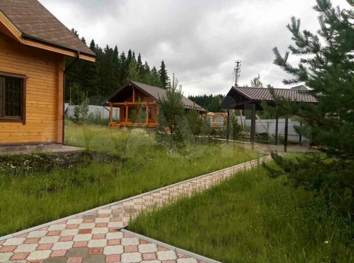 Дом 262,1 м² на участке 21 сот.