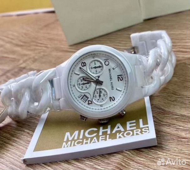 Привезли из Европы Micahel Kors 5387 керамика