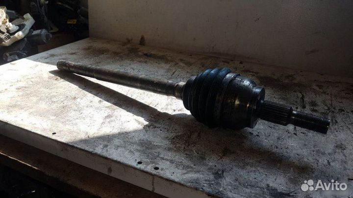 Привод левый Ford Focus 3 2011