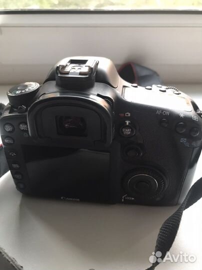 Камера - зеркальный фотоаппарат 7d body
