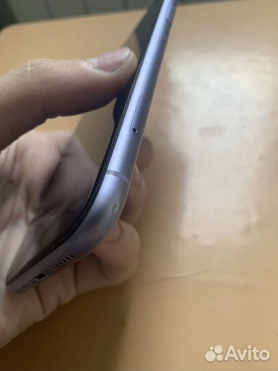 Телефон iPhone 11 128 gb