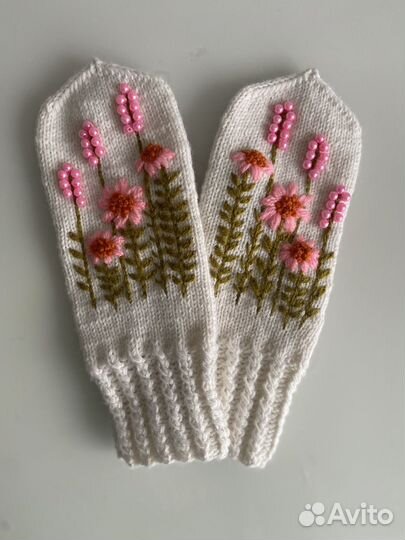 Варежки вязаные ручной работы