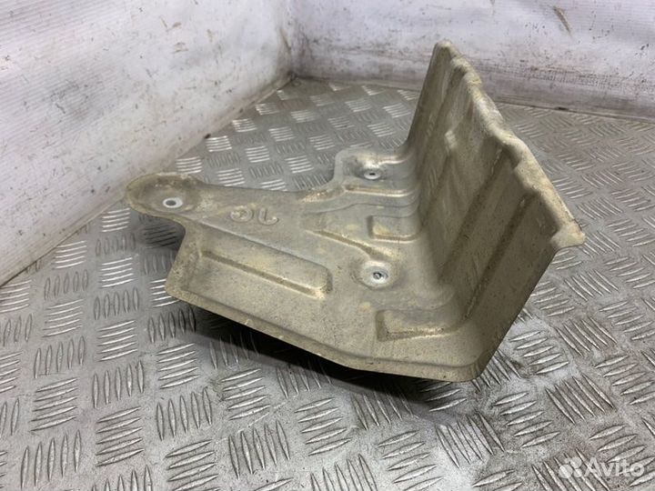 Экран тепловой Nissan X-Trail T31 MR20DE 2007-2015