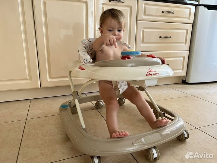 Ходунки детские baby care pilot бежевый