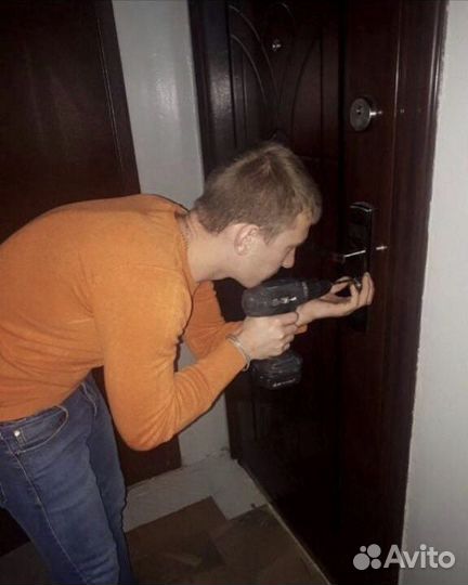 Вскрытие замков. Вскрытие автомобилей. Дверей