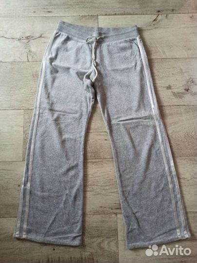 Спортивный костюм женский