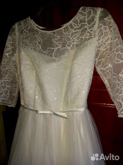 Свадебное платье