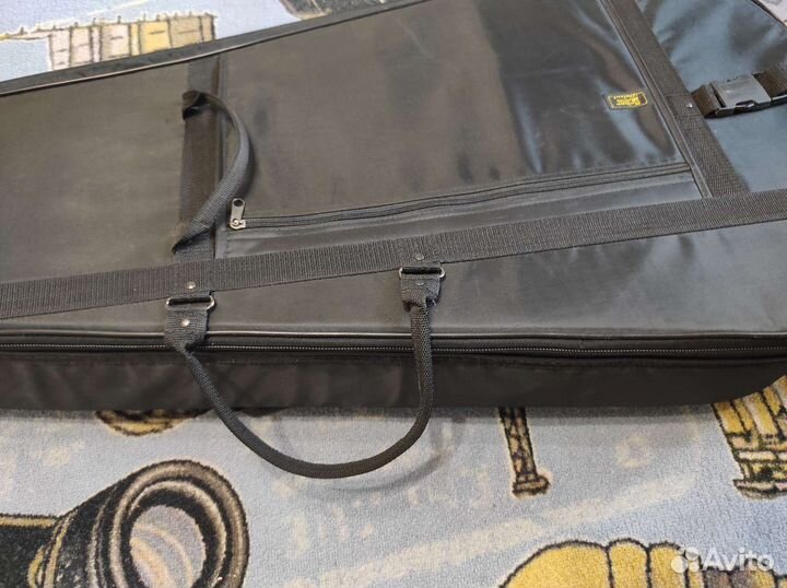 Жесткий чехол для гитары