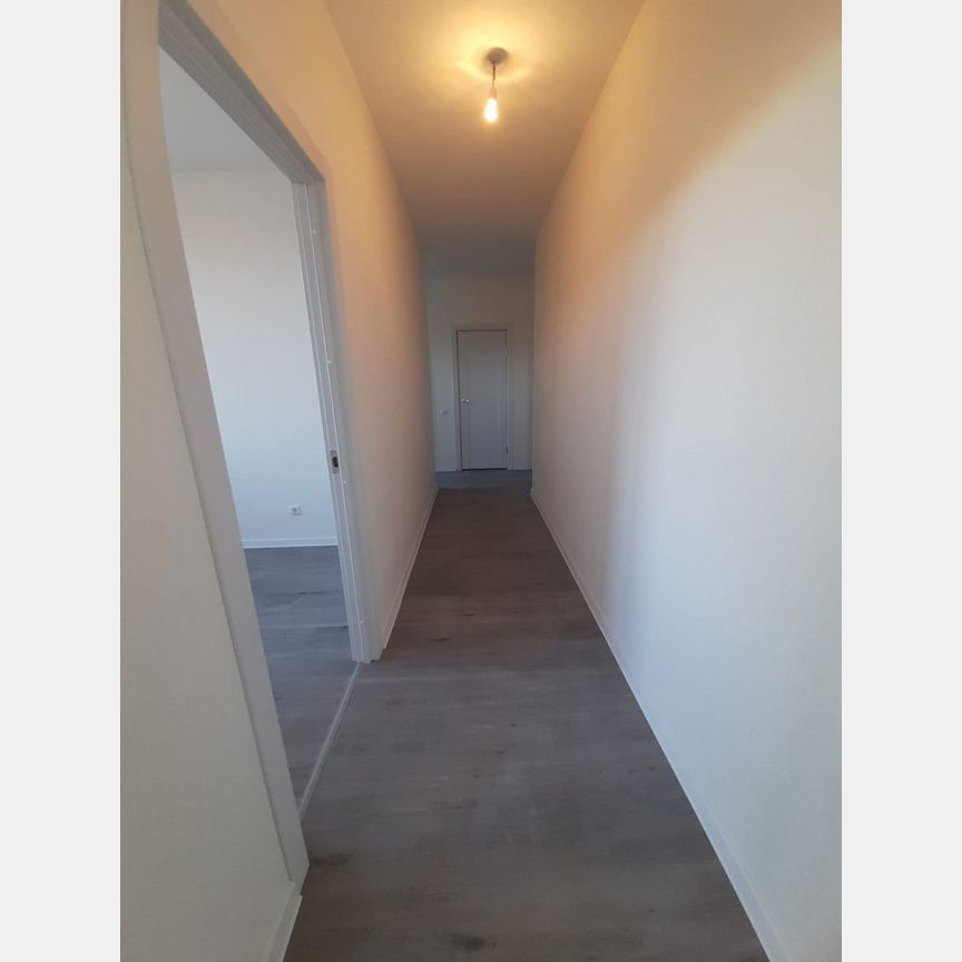 2-к. квартира, 58,4 м², 2/21 эт.