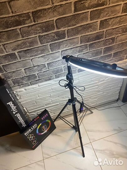 Кольцевая лампа 26 см RGB