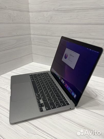 Apple MacBook Air 2021 M1/8GB/256GB