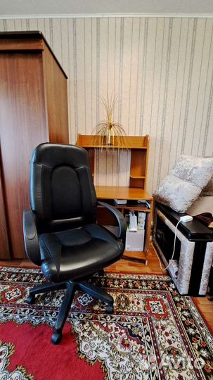 Компьютерное кресло