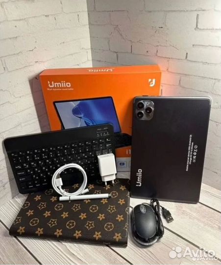 Планшет Umiio i15 pro новый