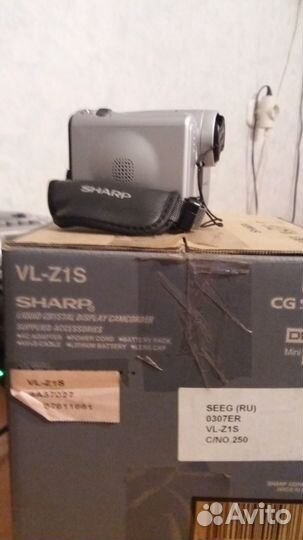 Видеокамера Sharp VL-Z1S