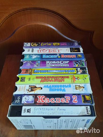 Видеокассеты