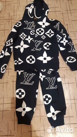 Спортивный костюм для девочки р 152