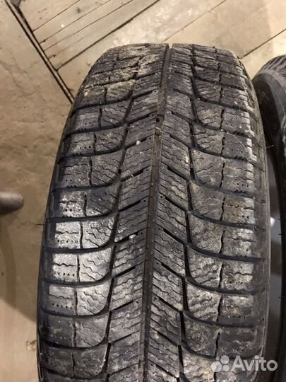 Michelin X-Ice 195/60 R15 92H